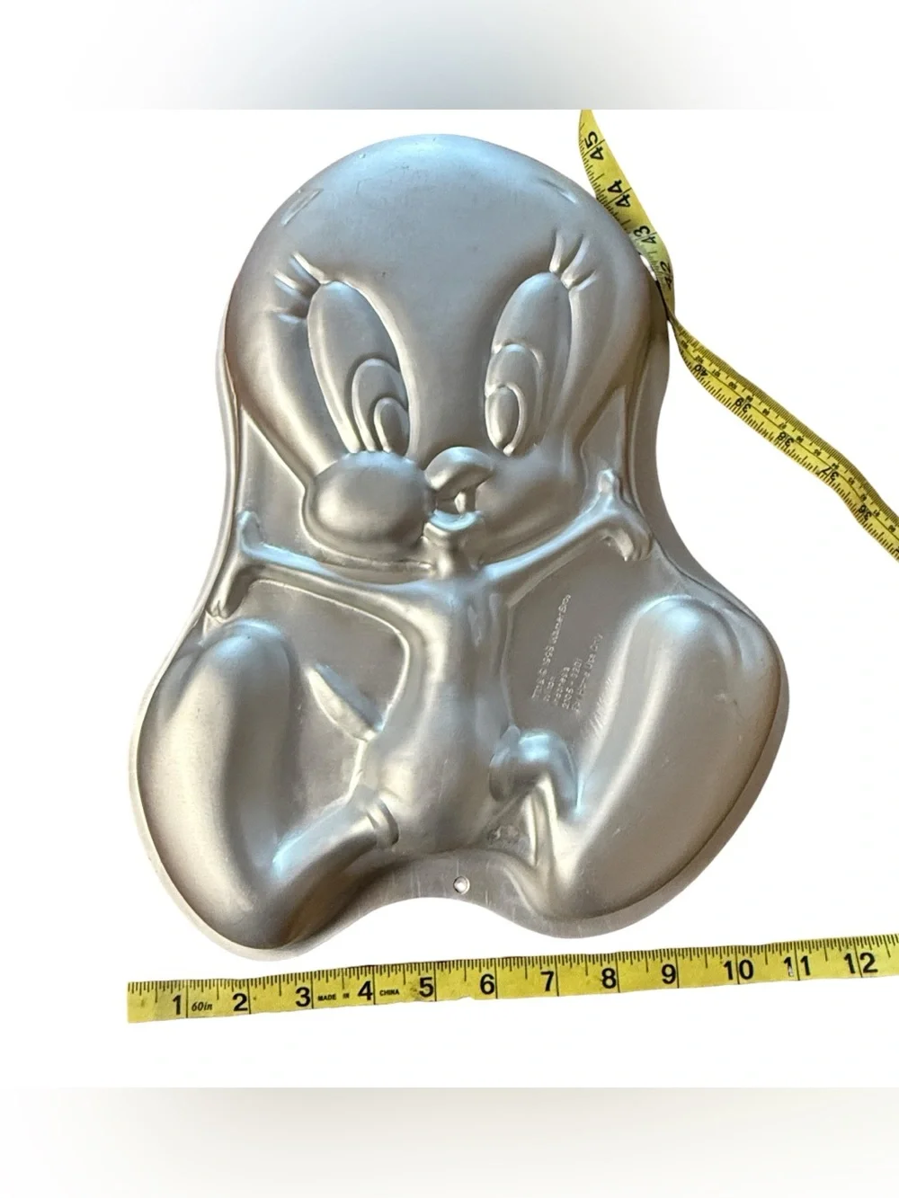 Vintage 1998 Wilton Aluminum Cake Pan Looney Tunes Tweety Bird Shaped